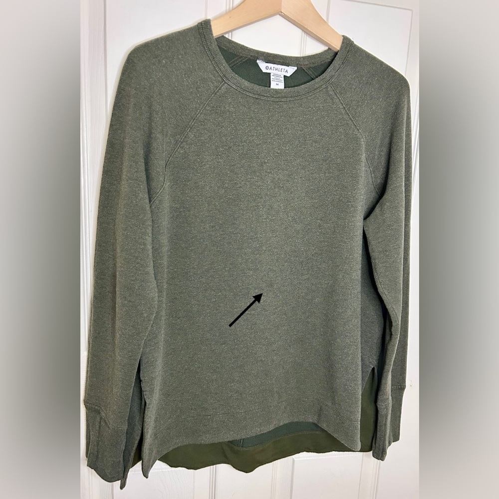 Athleta Coaster Luxe Recover Sweat Shirt in Arbor Olive Heather size medium